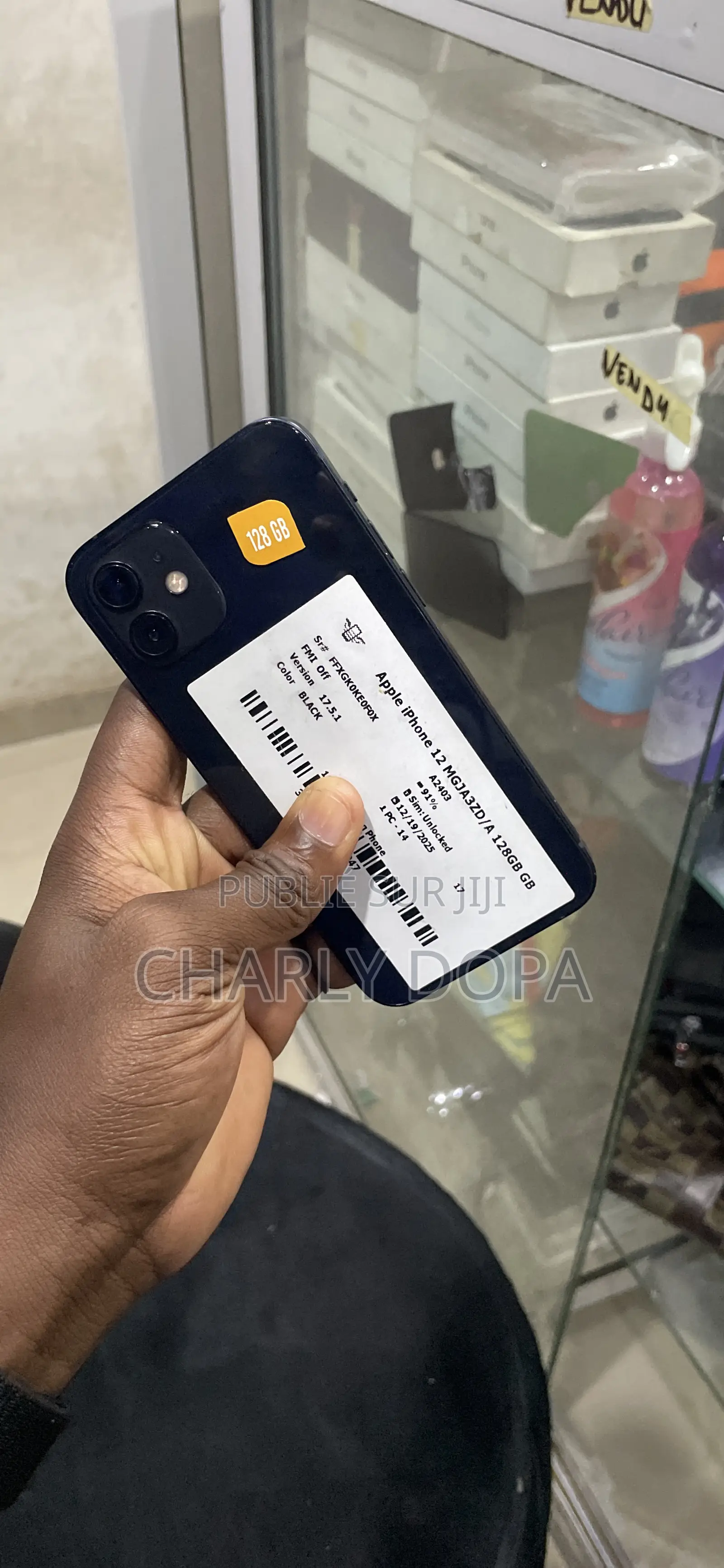 Apple iPhone 12 128 GB Noir