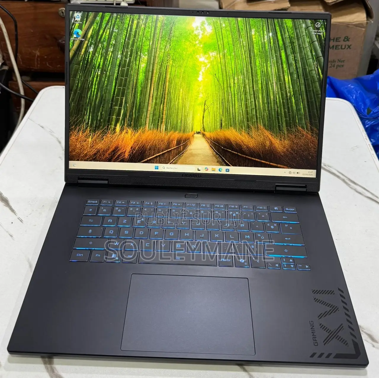 Ordinateur portable Gigabyte Sabre 17-K8 32GB Intel Core i7 SSD 1T