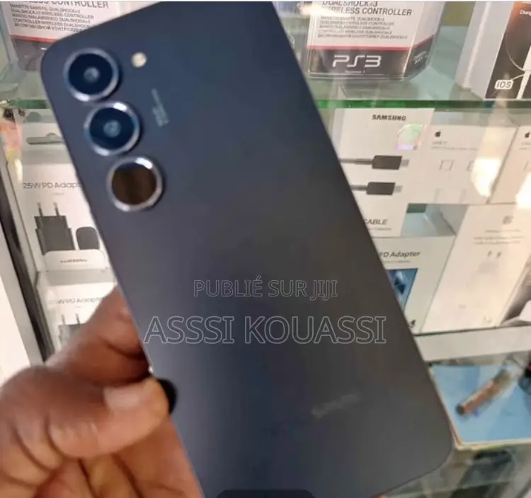 Nouveau Tecno Camon 20 Pro 256 GB Gris