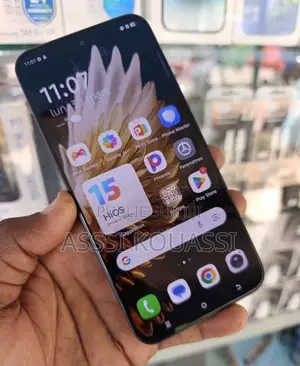 Nouveau Tecno Camon 20 Pro 256 GB Gris