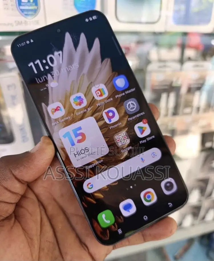 Nouveau Tecno Camon 20 Pro 256 GB Gris
