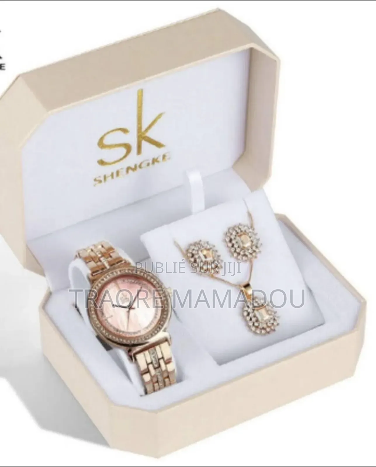 Montre Blanc Neuf Sk Happy Pour Femmes