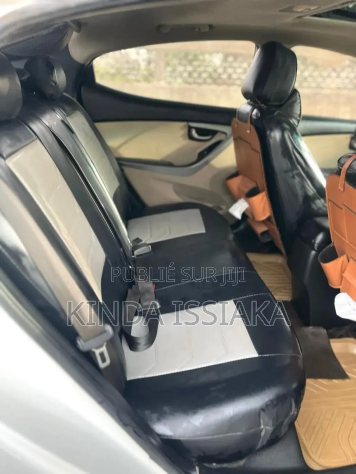 Hyundai Elantra 2014 Blanc cassé