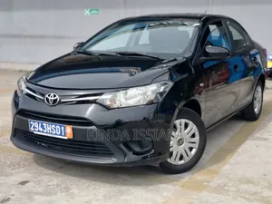 Toyota Yaris 2017 Noir