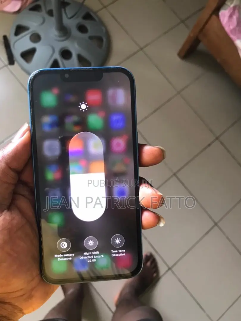 Nouveau Apple iPhone 13 128 GB Bleu