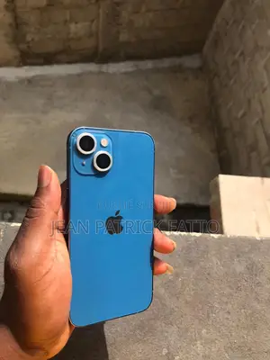 Nouveau Apple iPhone 13 128 GB Bleu
