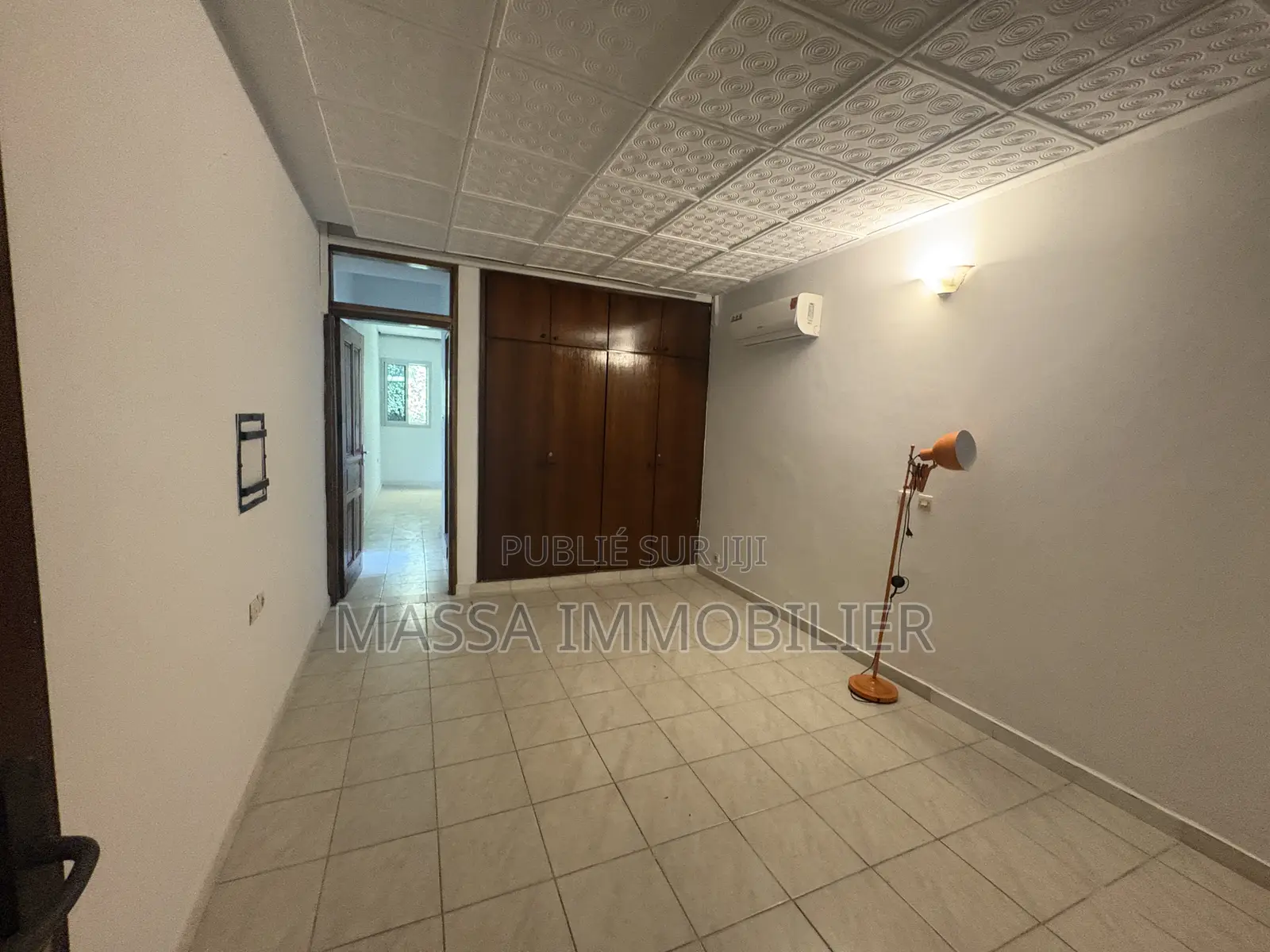 5chbre Villa dans Massa Immobilier, Marcory à Louer