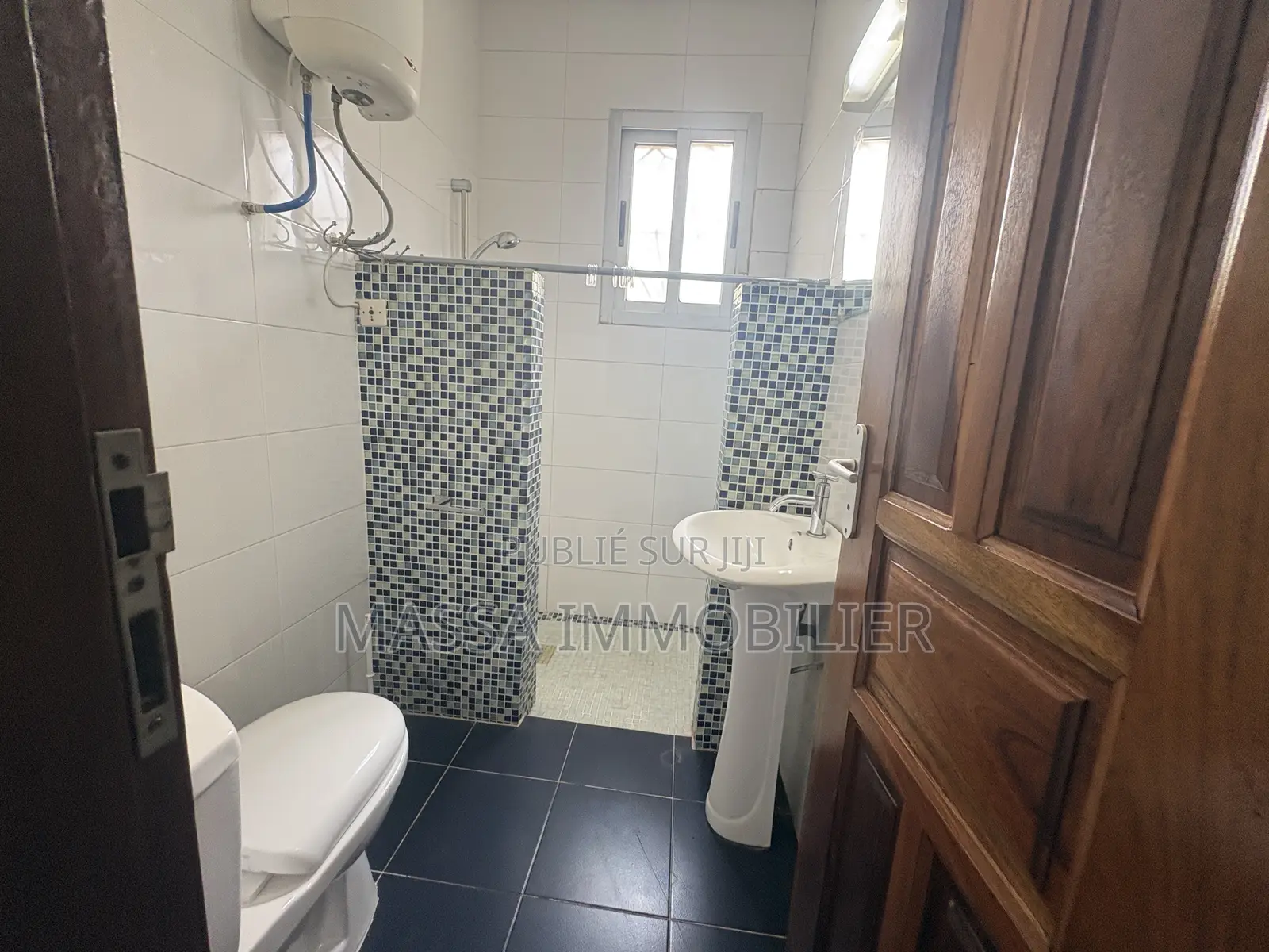 5chbre Villa dans Massa Immobilier, Marcory à Louer