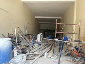 Location Bureaux Commerces 200 M2 À Marcory Zone 4