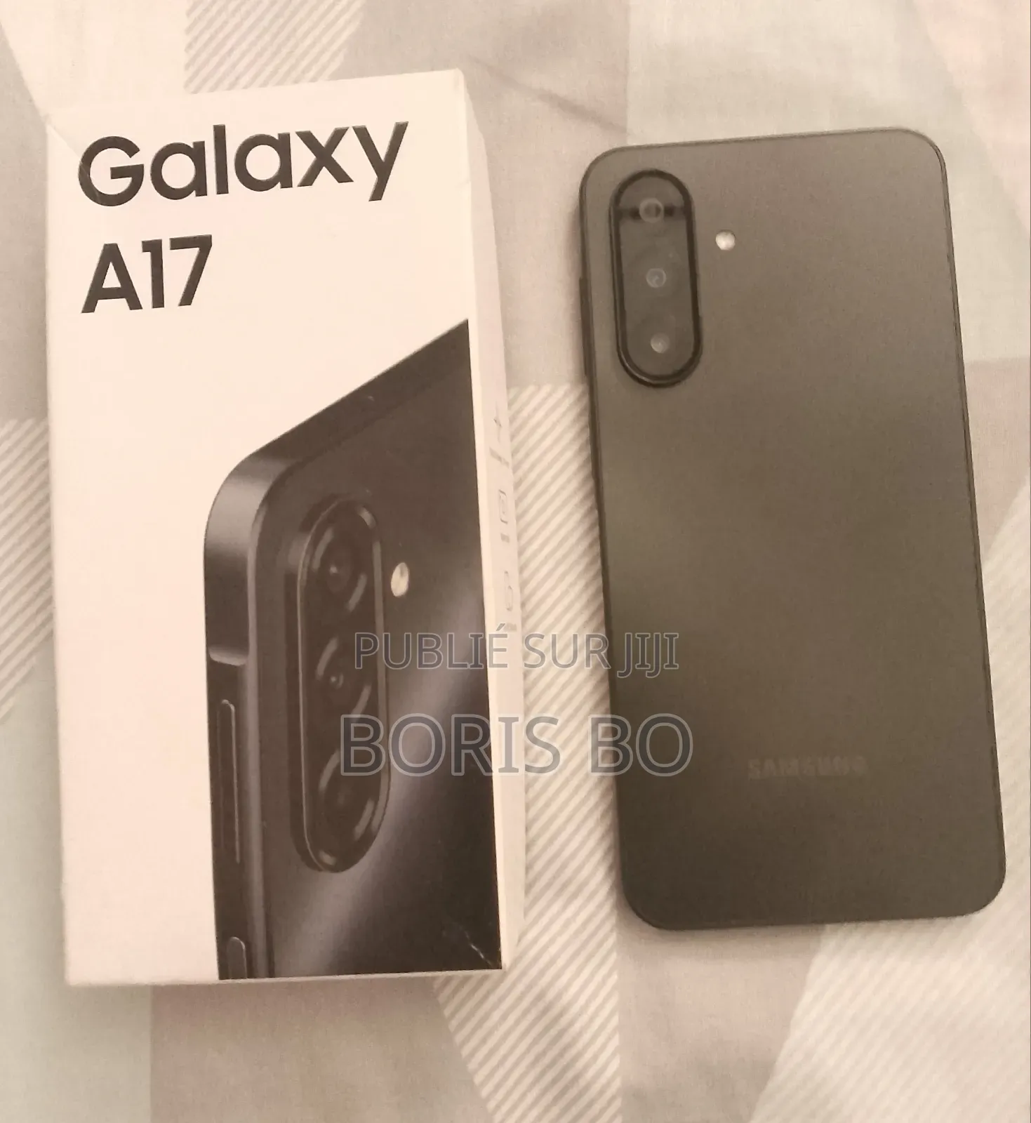 Nouveau Samsung Galaxy A17 128 GB Gris