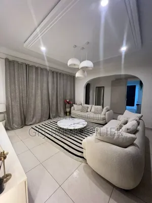 3chbre Appartement dans Francis Gweh, Cocody à Louer
