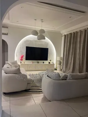 3chbre Appartement dans Francis Gweh, Cocody à Louer