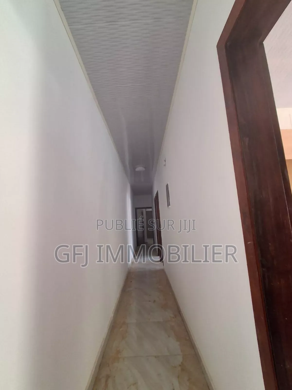 3chbre Villa dans Francis Gweh, Cocody à Vendre