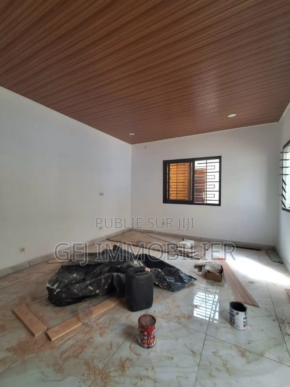 3chbre Villa dans Francis Gweh, Cocody à Vendre