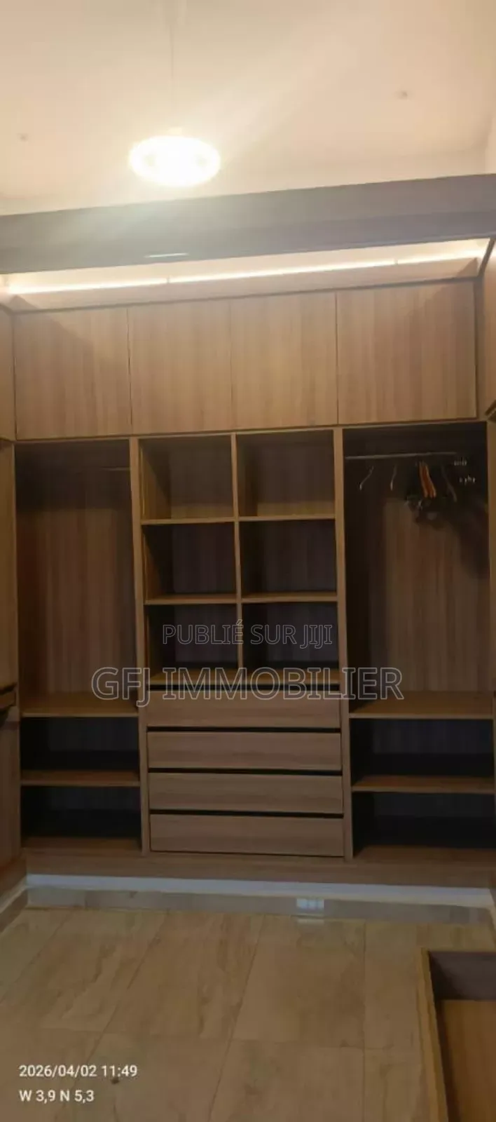 4chbre Duplex dans Francis Gweh, Cocody à Louer