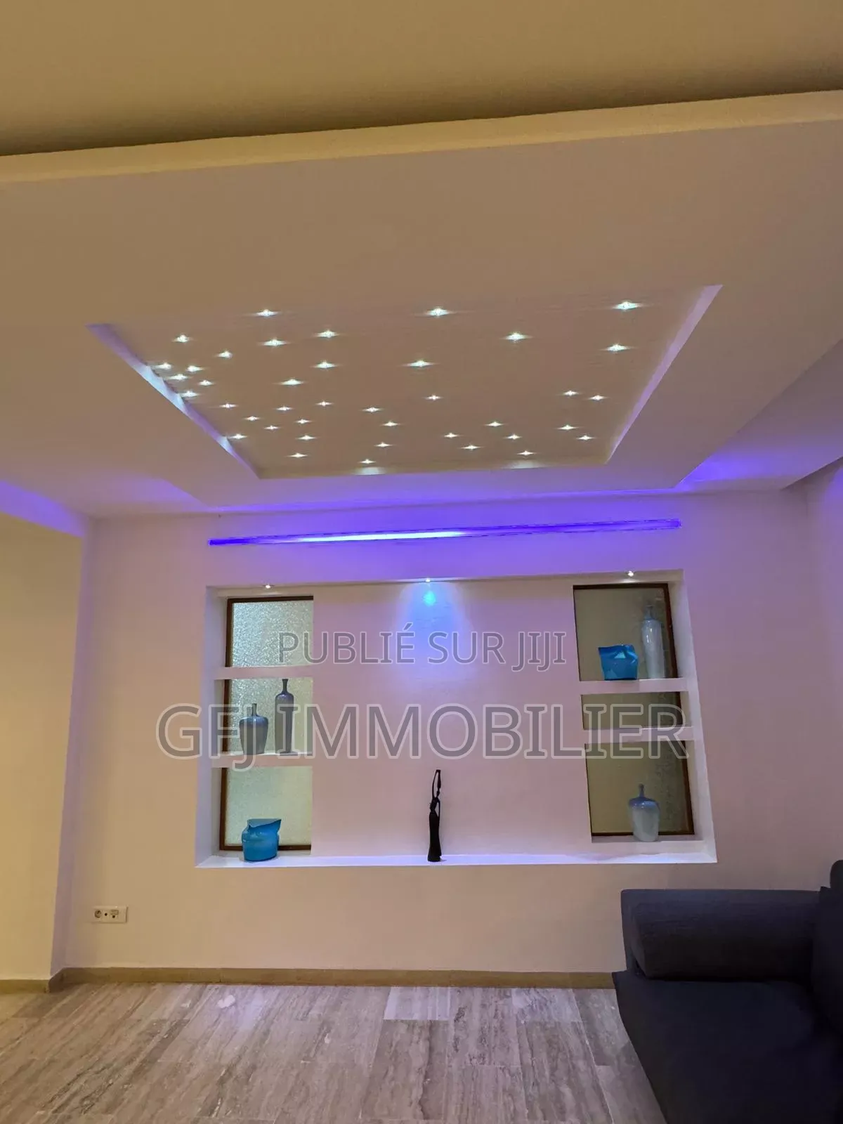 4chbre Duplex dans Francis Gweh, Cocody à Louer