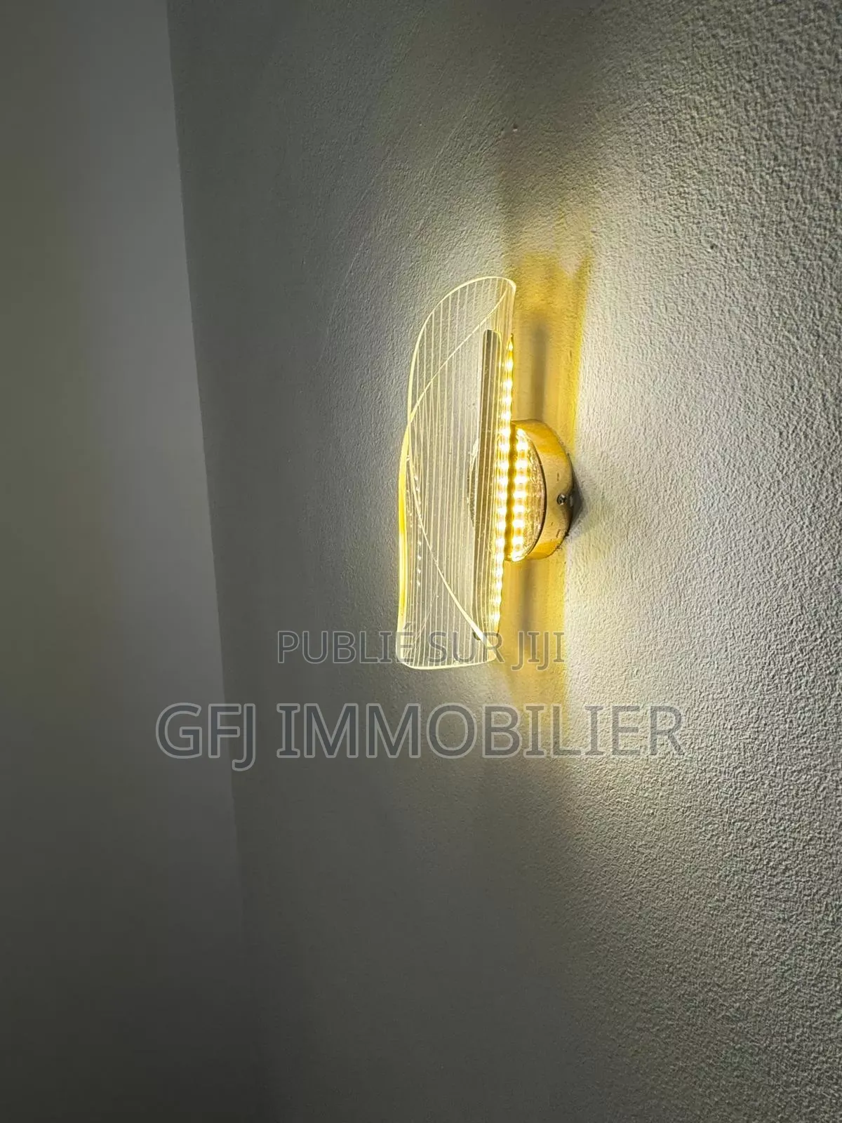 4chbre Duplex dans Francis Gweh, Cocody à Louer