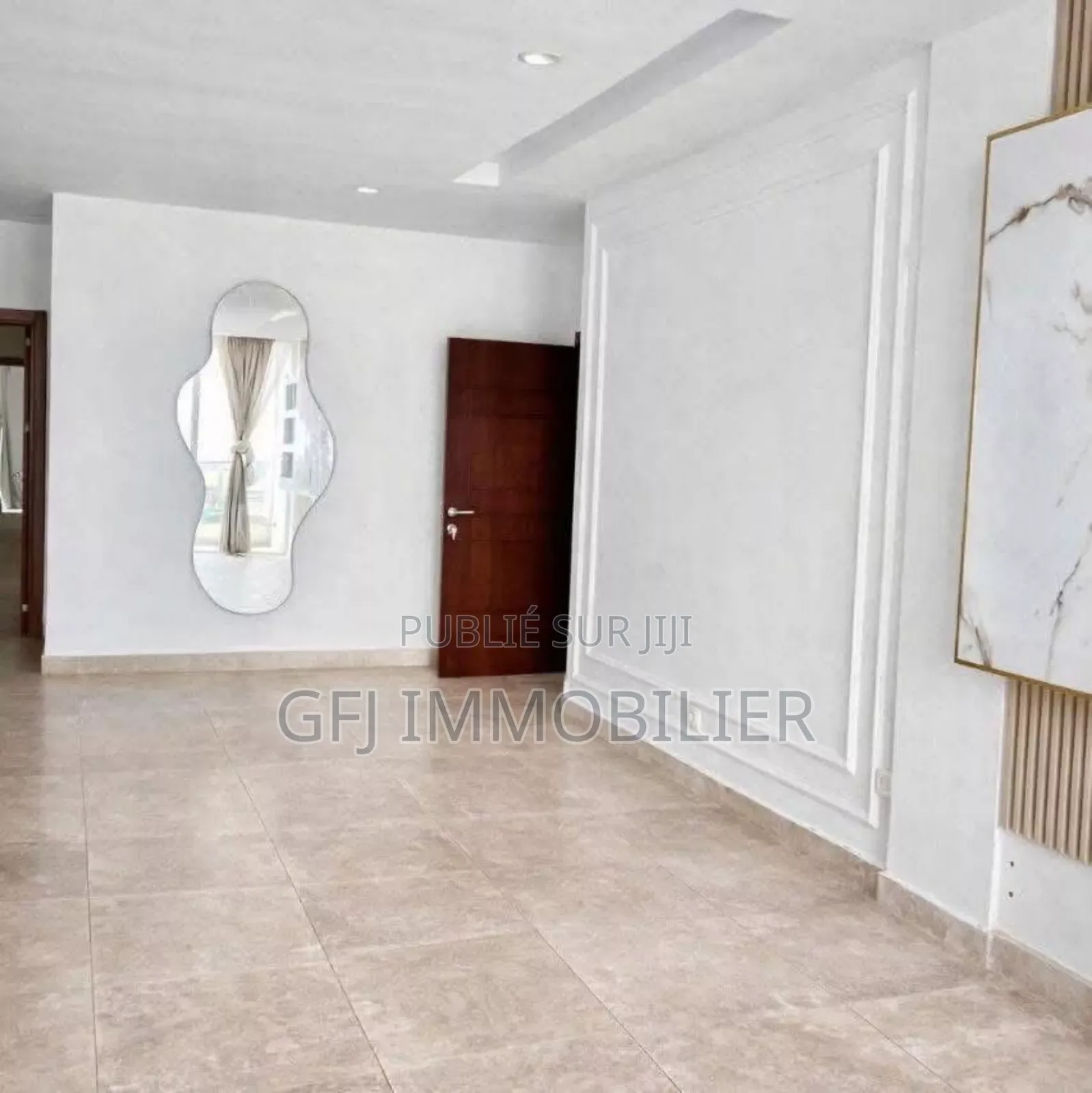 3chbre Appartement dans Francis Gweh, Cocody à Louer