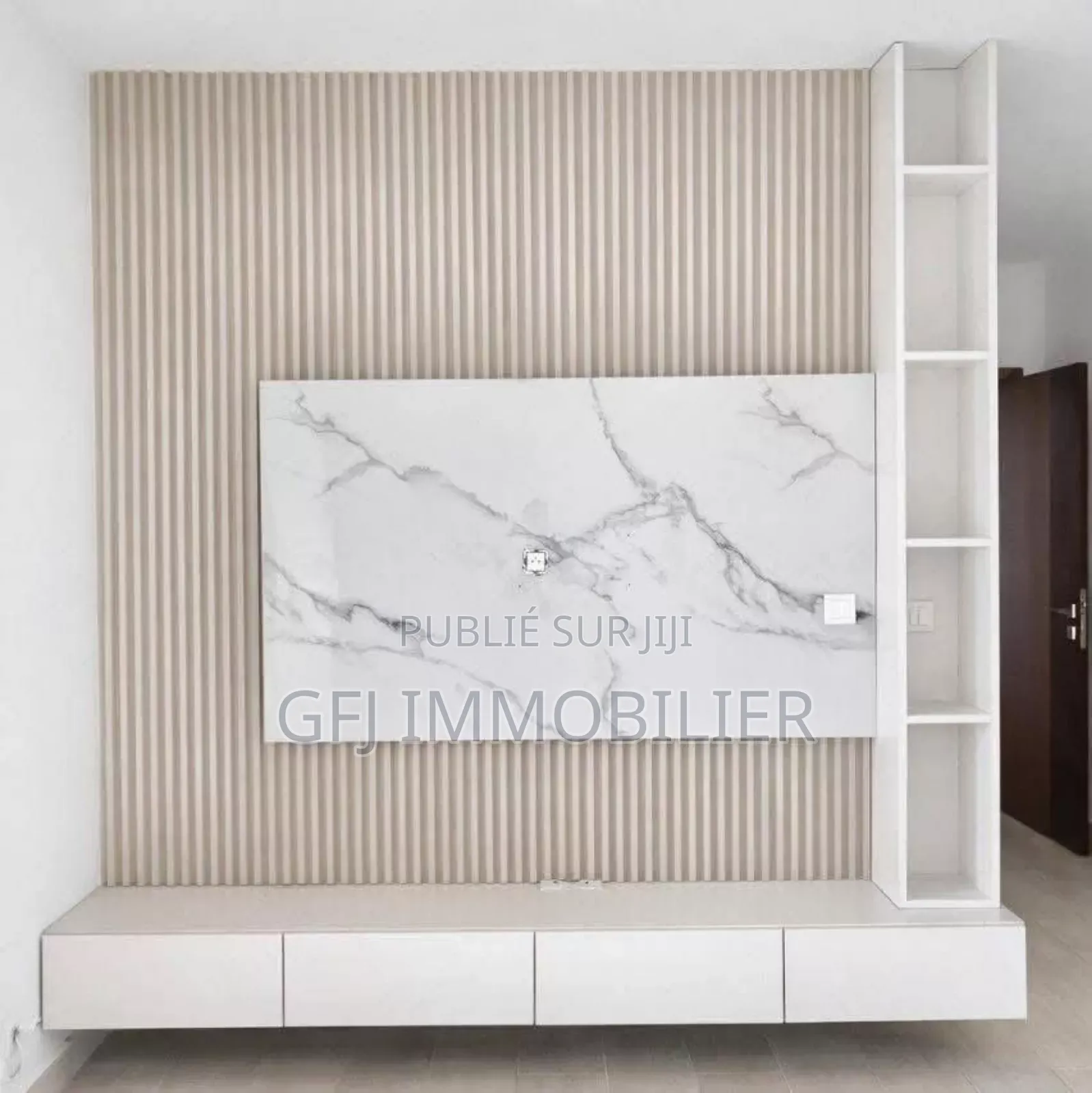 3chbre Appartement dans Francis Gweh, Cocody à Louer