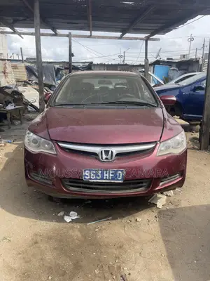 Honda Civic EX Hatchback 2018 Rouge