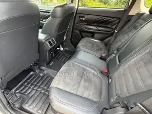 Mitsubishi Outlander 2.0 PHEV AWD 2020 Gris