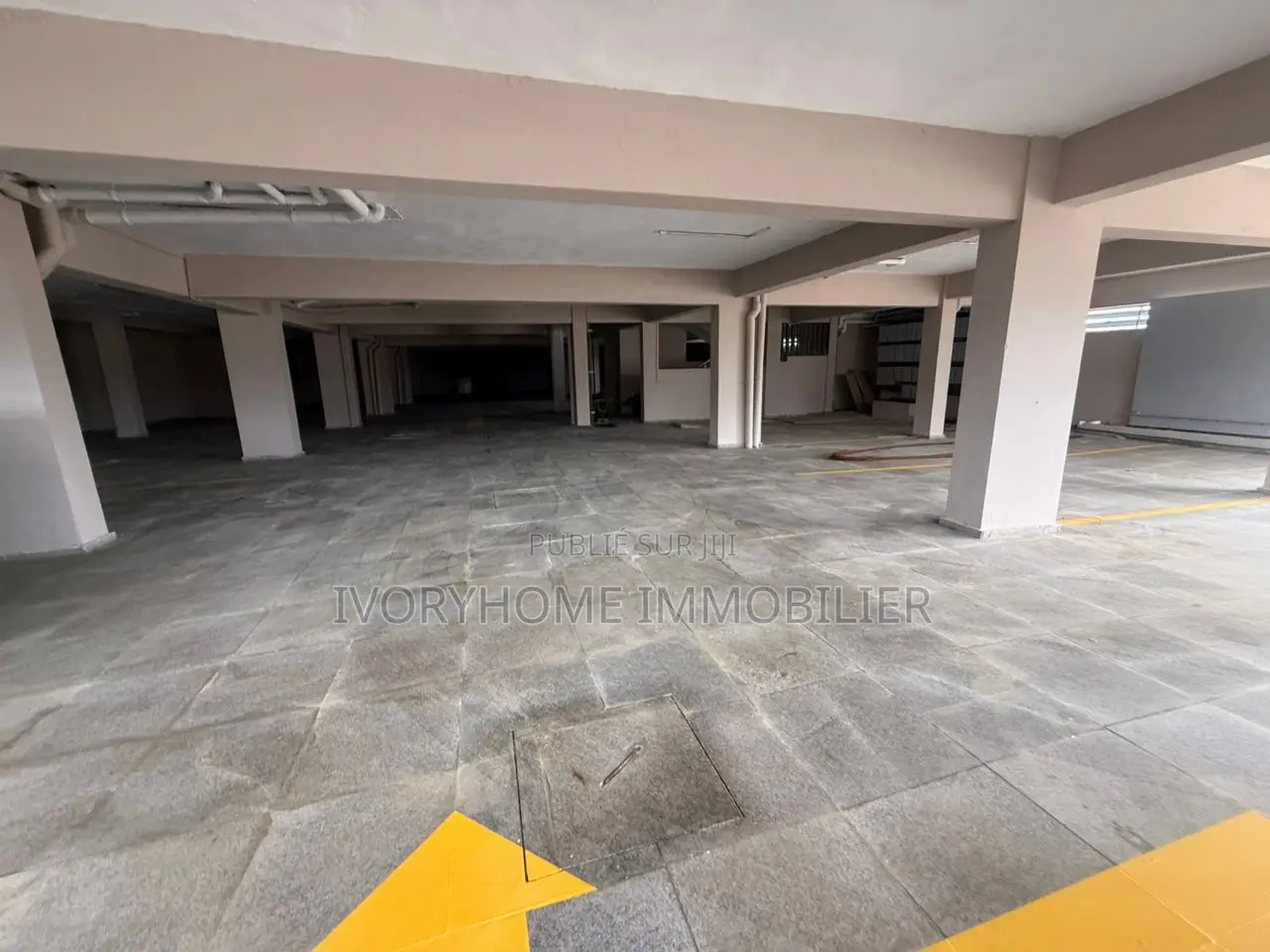 3chbre Appartement dans Cocody à Louer