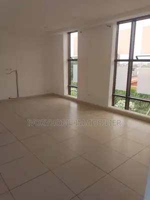 2chbre Appartement dans Cocody à Louer