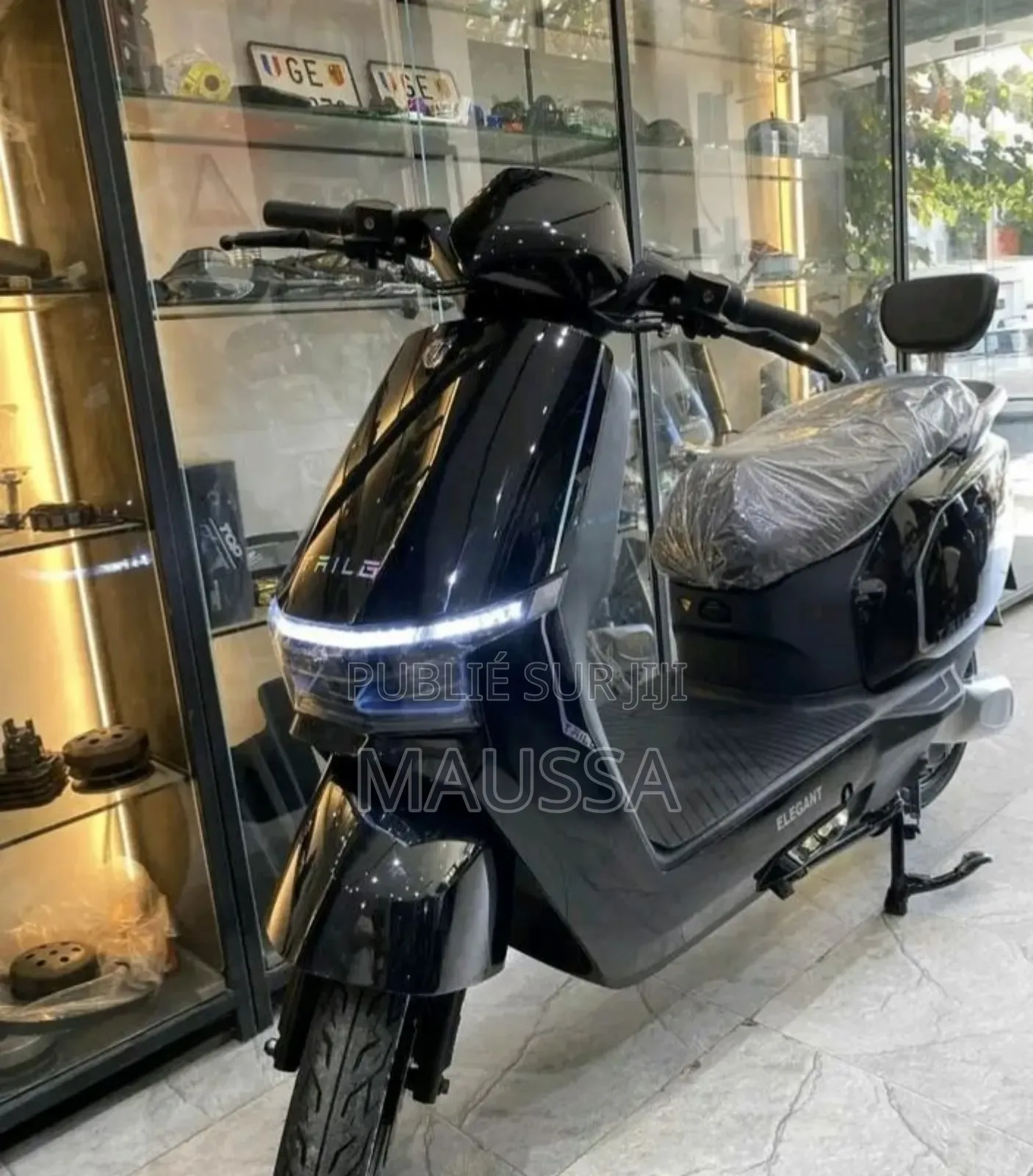 Nouveau TVS Apache 180 RTR 2026 Noir
