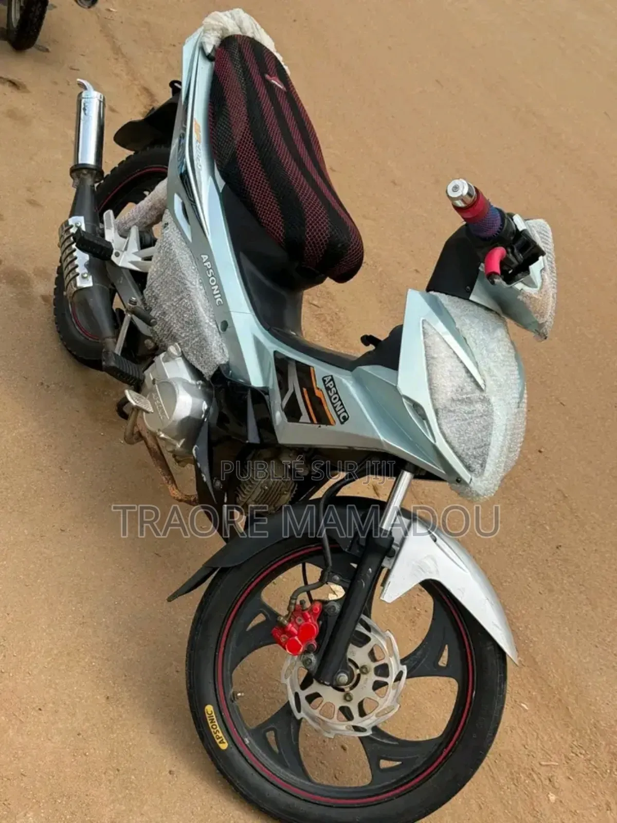 Nouveau KTM Duke 125 2025 Bleu