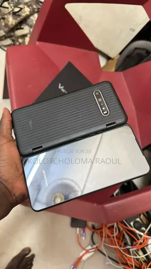 Nouveau LG V60 ThinQ 5G 128 GB Noir