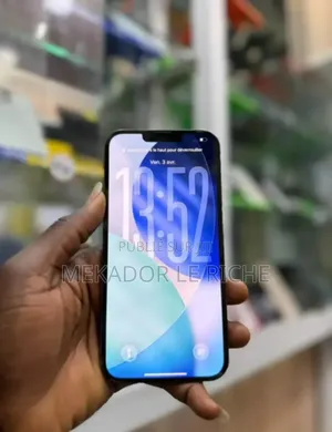 Nouveau Apple iPhone 13 Pro Max 128 GB Noir