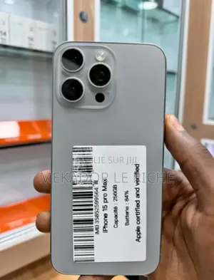 Nouveau Apple iPhone 15 Pro Max 256 GB Blanc