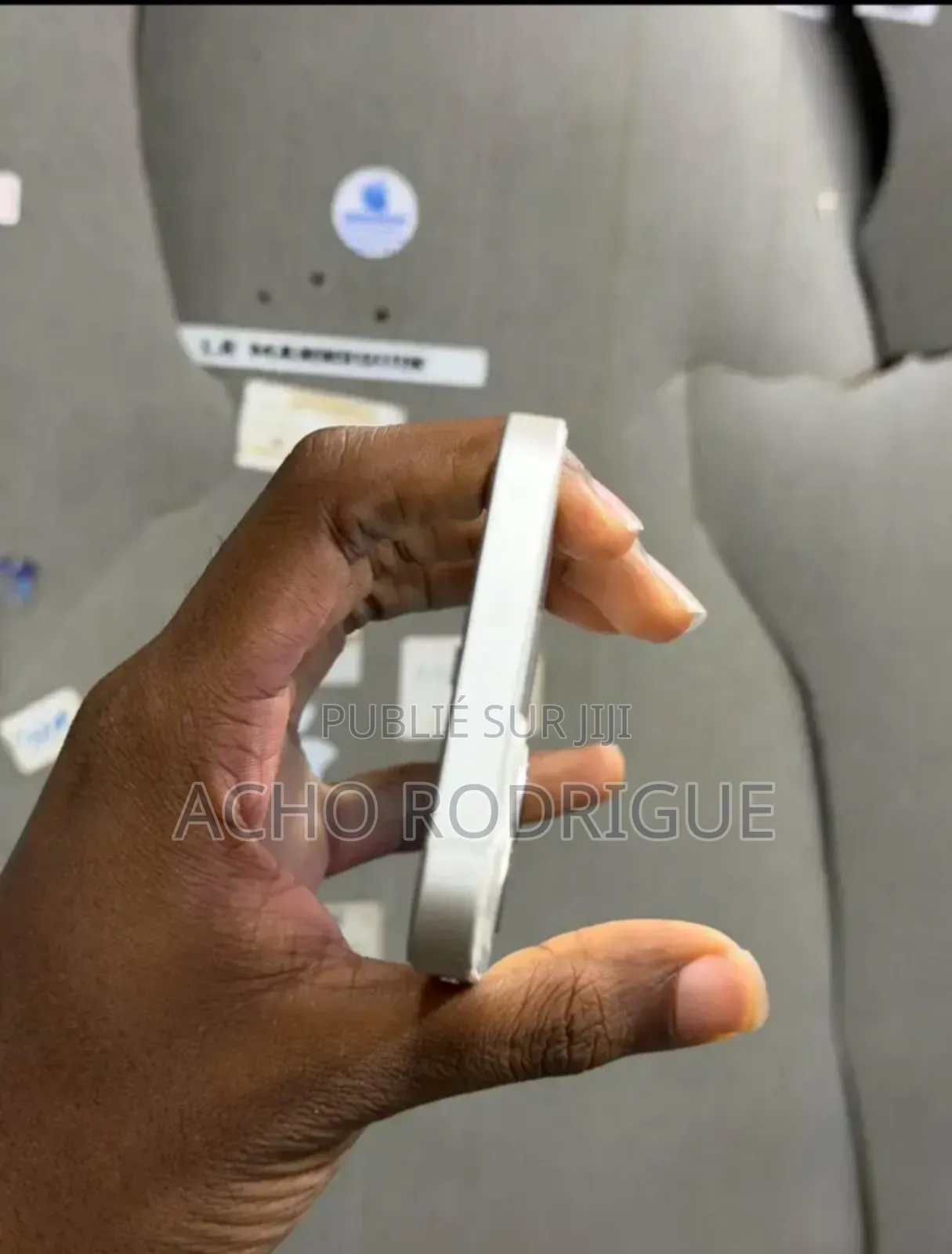 Nouveau Apple iPhone 13 128 GB Blanc