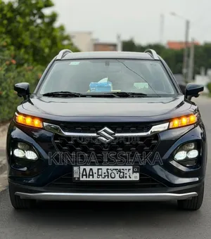 Suzuki Fronx 2025 Bleu