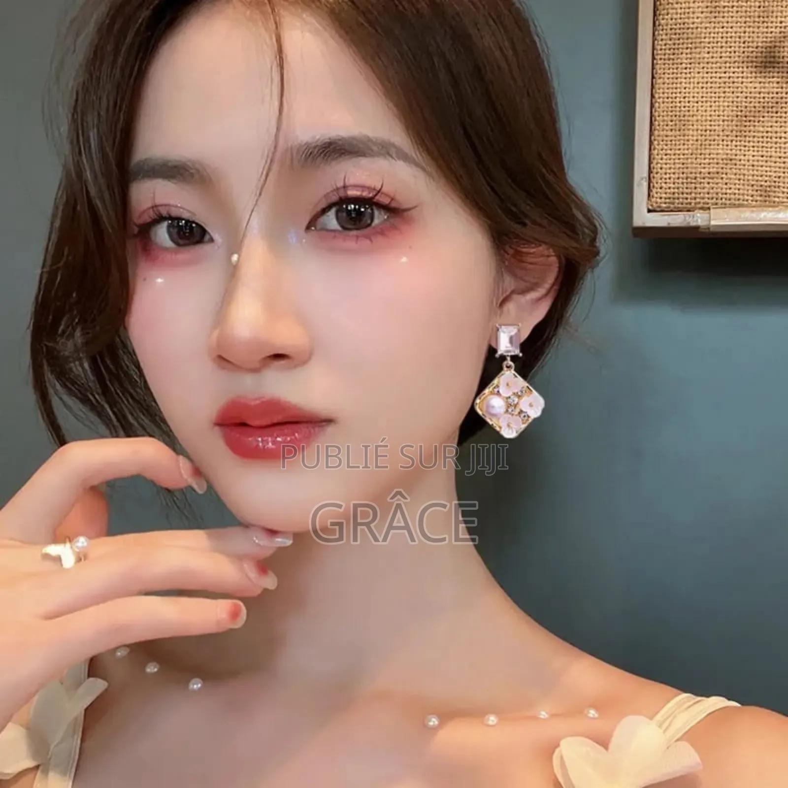 Boucles D'oreilles Au Design Carré