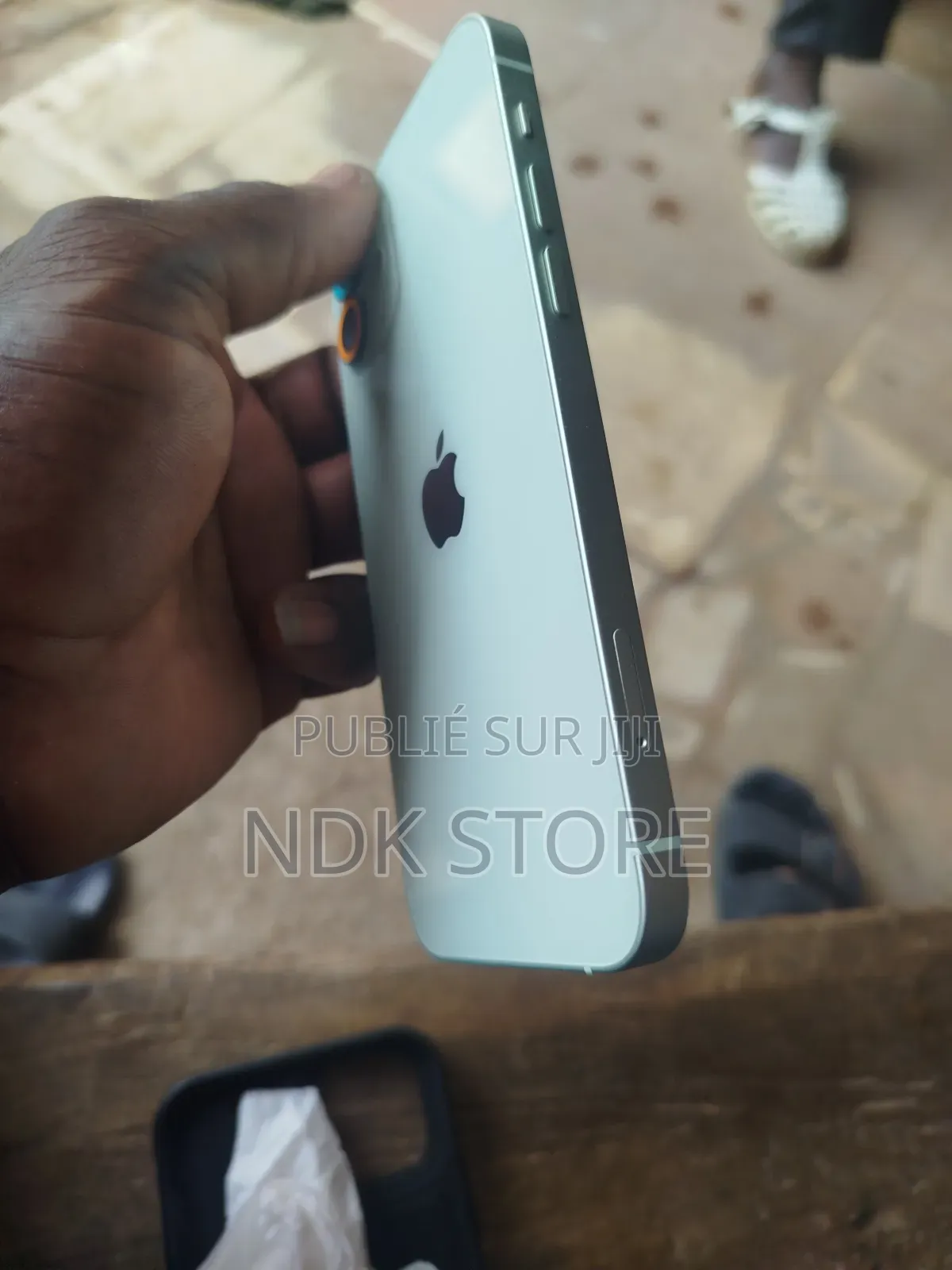 Apple iPhone 12 64 GB Vert