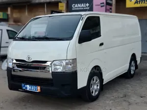 Toyota HiAce 2020 Blanc