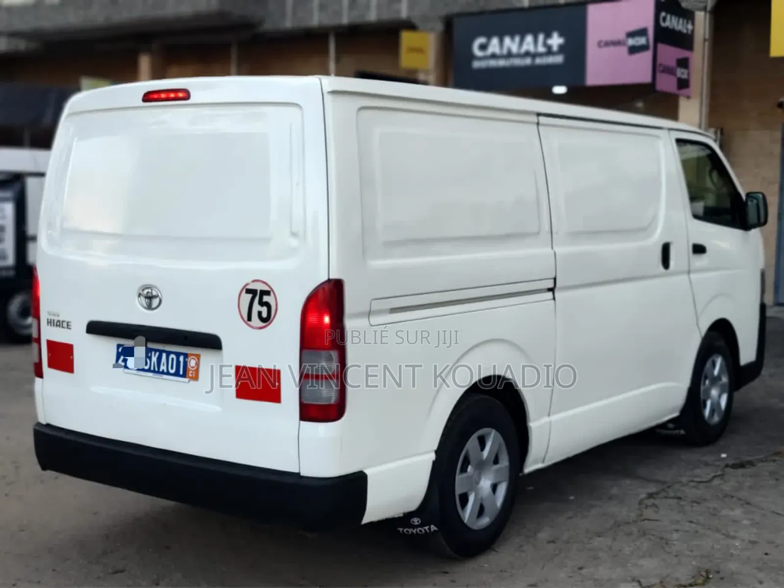 Toyota HiAce 2020 Blanc