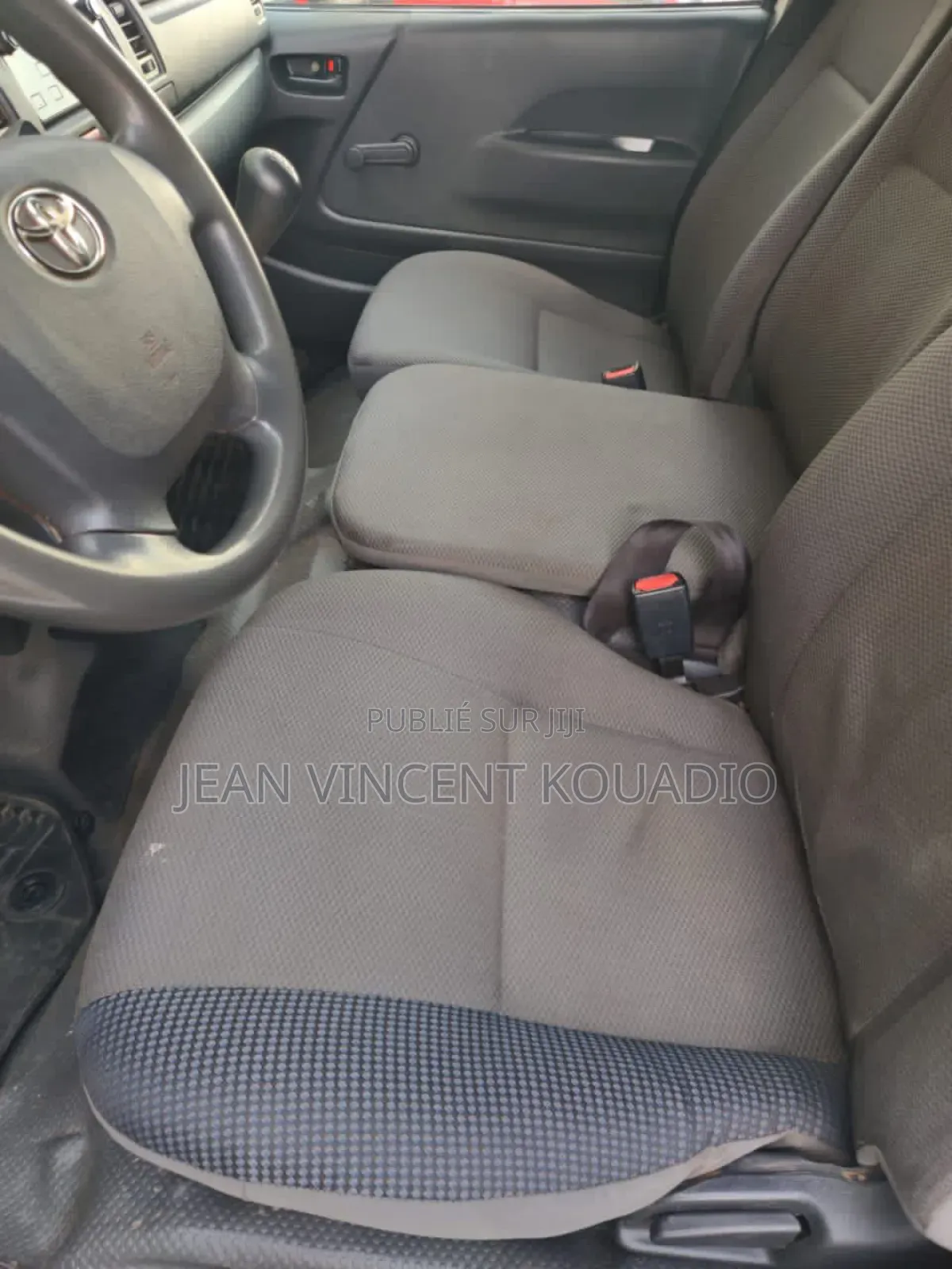 Toyota HiAce 2020 Blanc