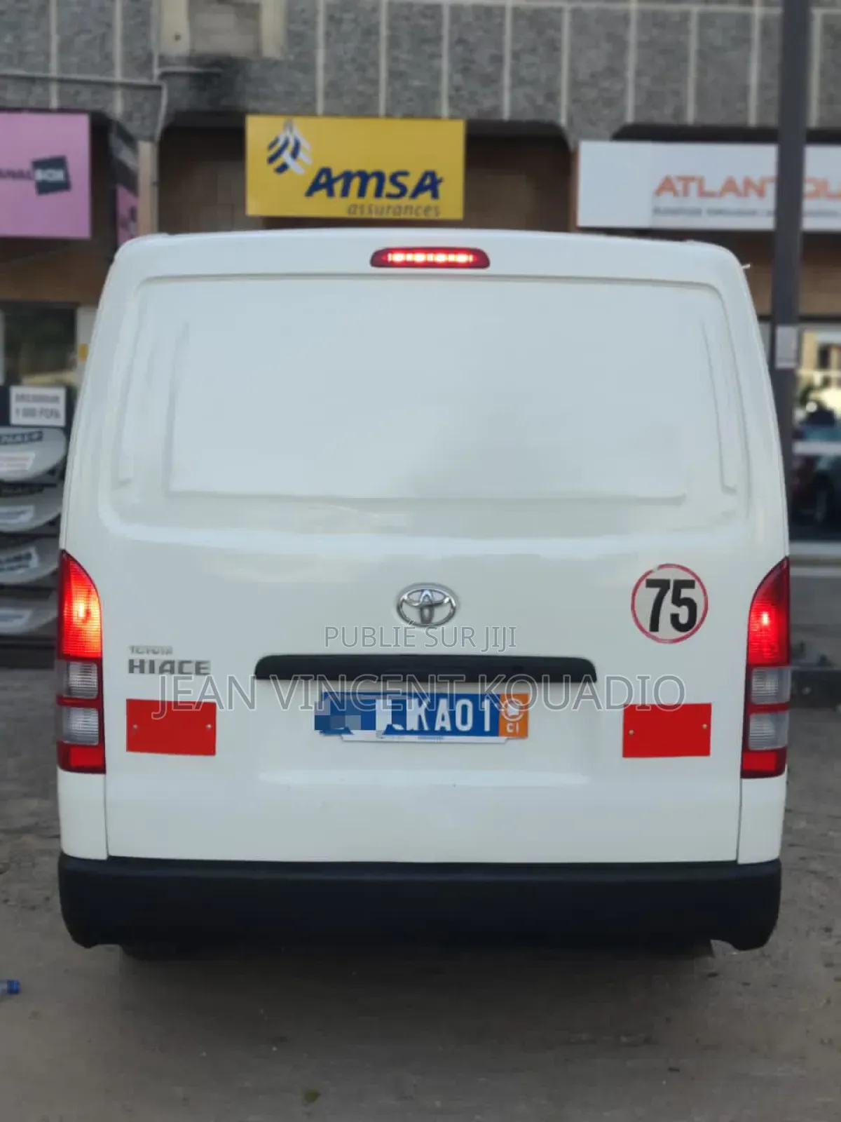 Toyota HiAce 2020 Blanc