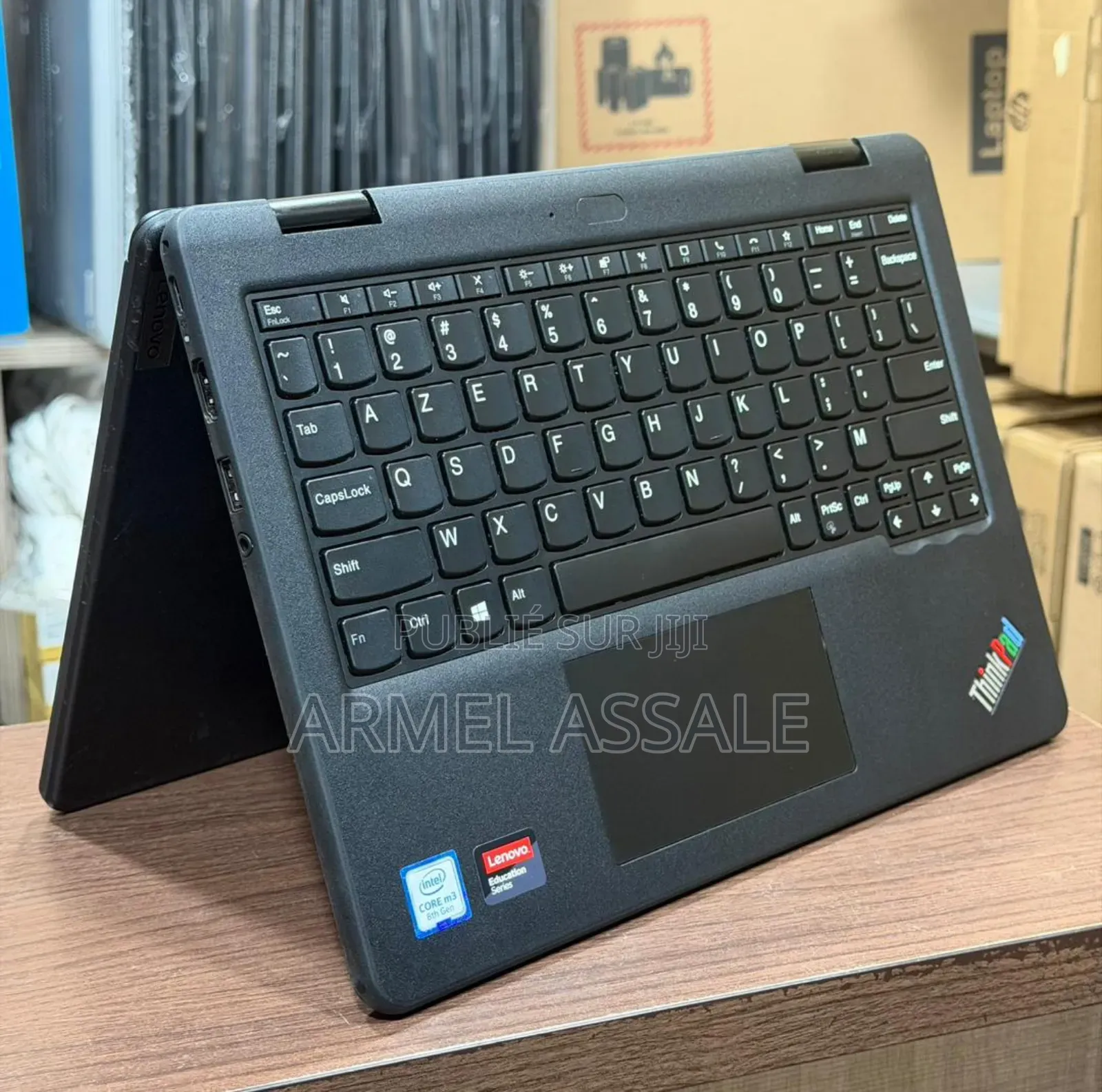 Nouveau Ordinateur portable Lenovo Yoga 11e 4GB Intel Core i3 SSD 128GB