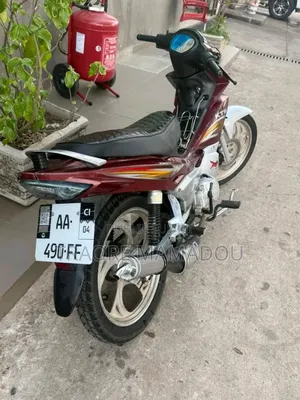 Nouveau KTM Duke 125 2025 Rouge