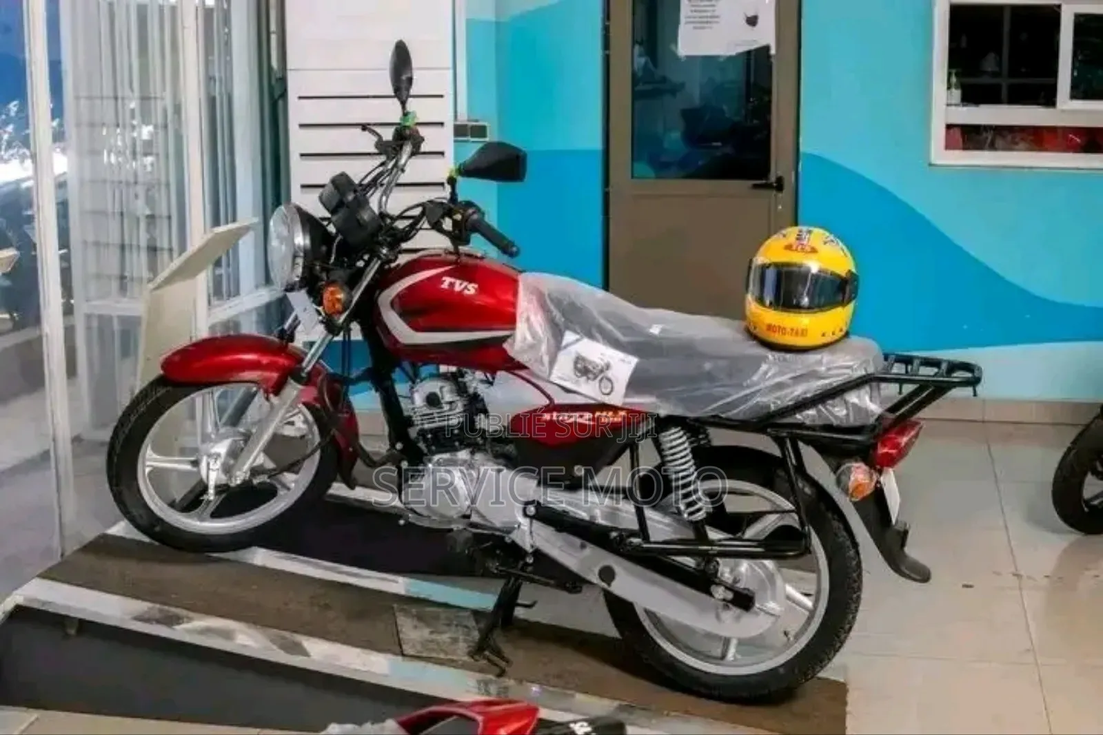 Nouveau TVS HLX 125 2023 Autre