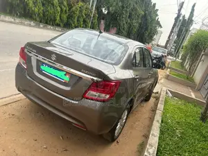 Suzuki Dzire 2023 Marron