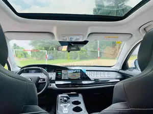 Nouveau Changan UNI-K 1.5 Hybrid FWD 2025 Blanc