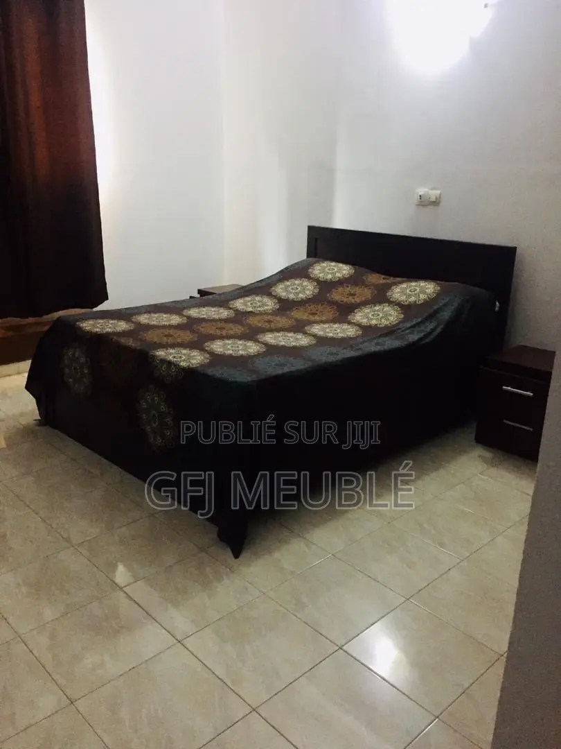 Meublé 4chbre Duplex dans Gfj Meublé, Cocody à Louer