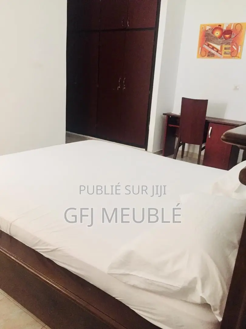Meublé 4chbre Duplex dans Gfj Meublé, Cocody à Louer
