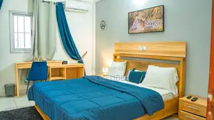 Meublé 4chbre Appartement dans Gfj Meublé, Cocody à Louer