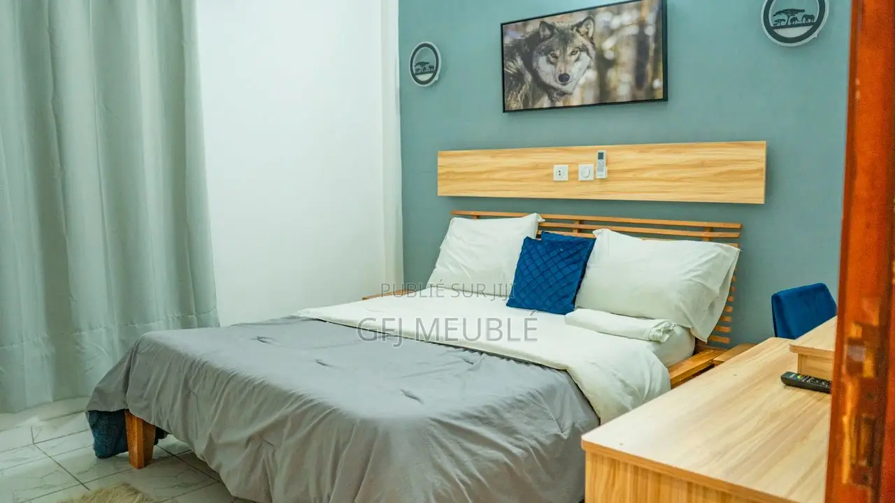 Meublé 4chbre Appartement dans Gfj Meublé, Cocody à Louer