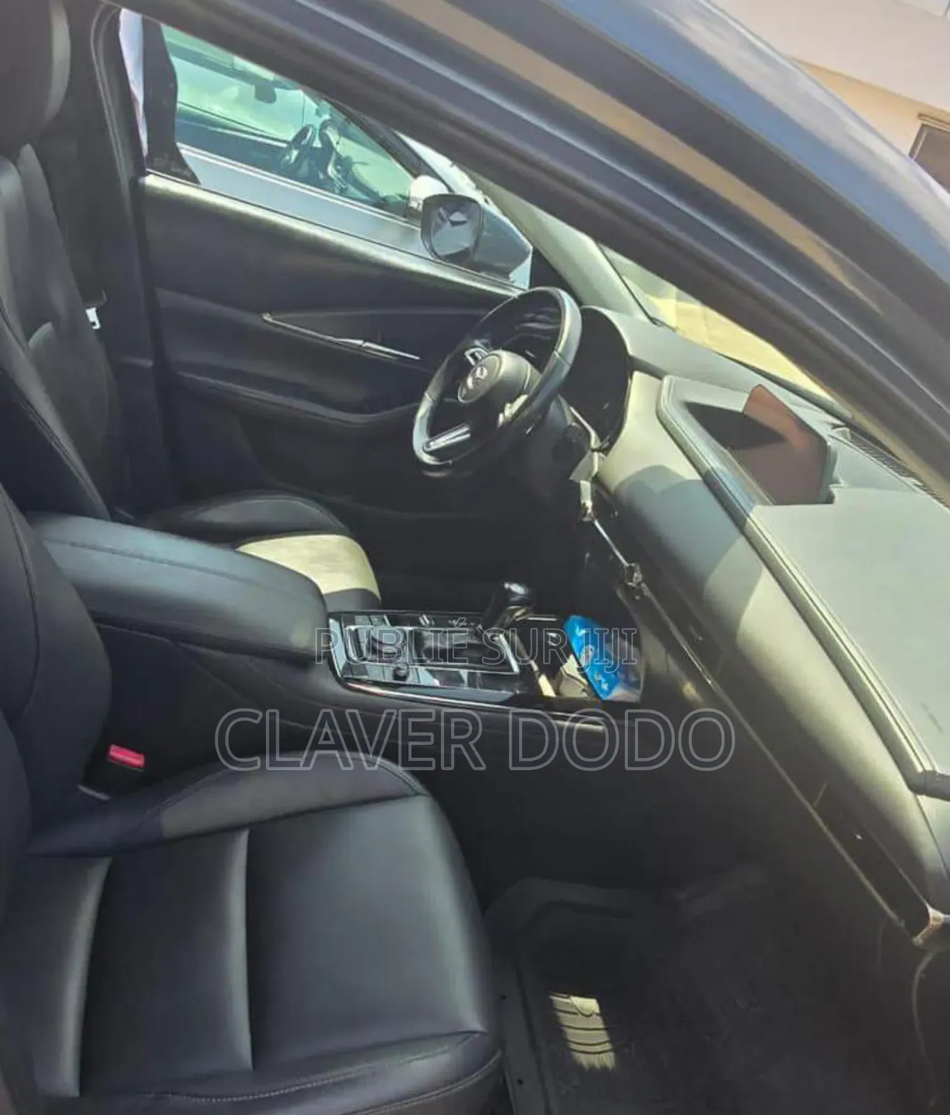 Mazda CX-30 2023 Gris